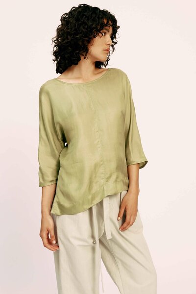 Humanoid Handi top