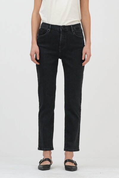 Tomorrow Teresa regular cropped jeans 