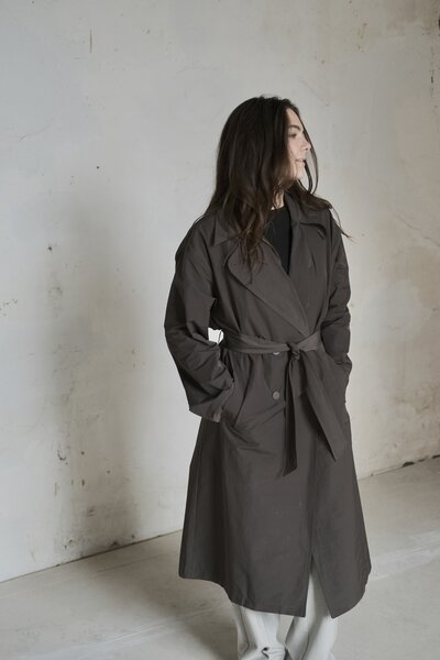 Club L&#039; avenir July trenchcoat  