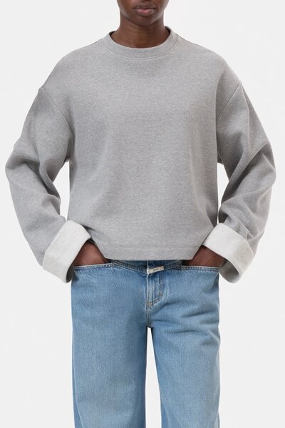 Closed turn up long sleeve sweatshirt