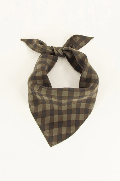 Sessun Scotty triangle scarf