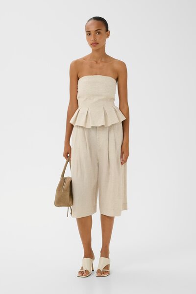 Gestuz Riava linen shorts