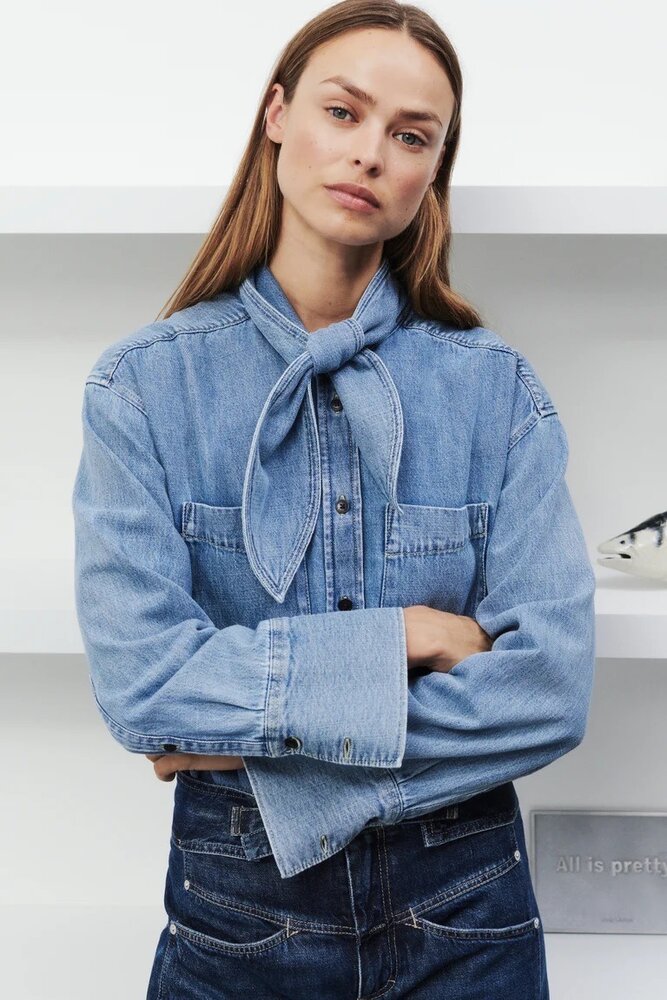Closed denim scarf shirt