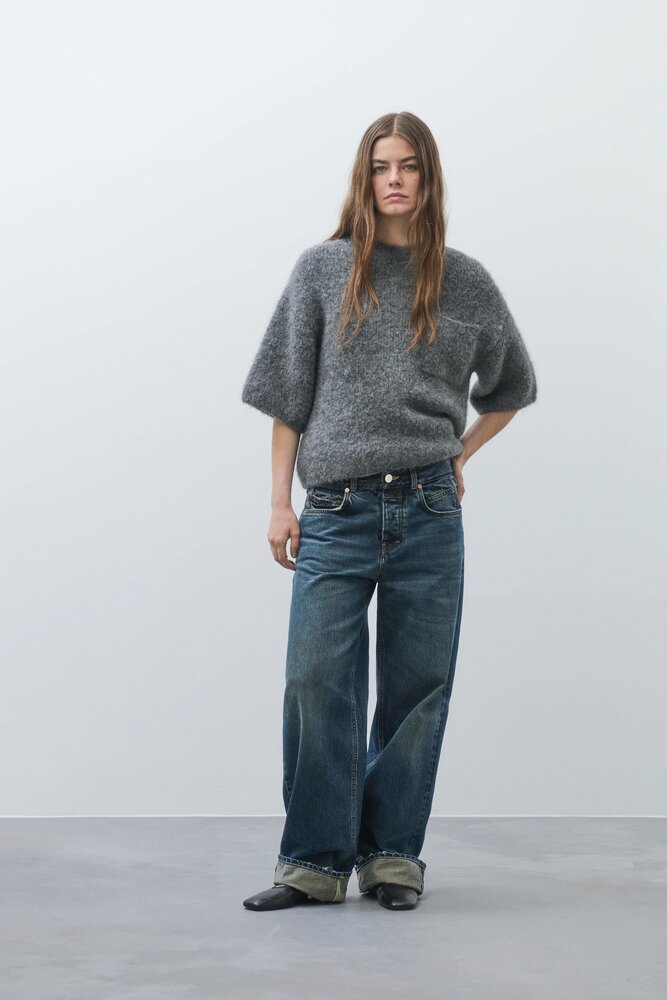 Closed crew short sleeve