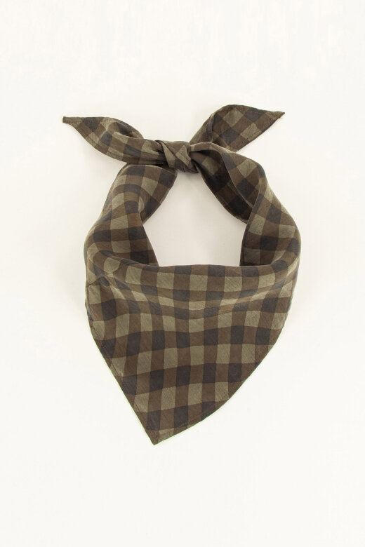 Sessun Scotty triangle scarf